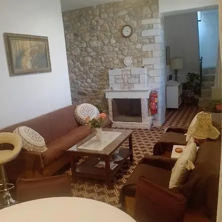 Efterpi'S Tower House! Εύ Τέρπω She Who Brings Joy Vakantiehuis