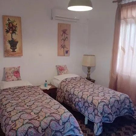 Vakantiehuis Efterpi'S Tower House! Εύ Τέρπω She Who Brings Joy *