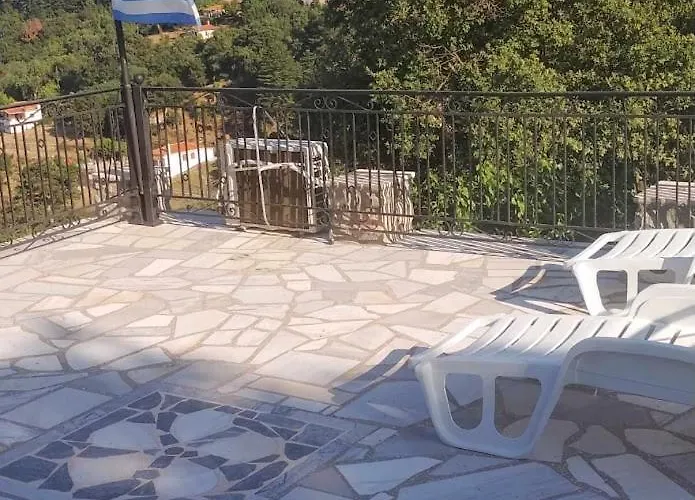 Efterpi'S Tower House! Εύ Τέρπω She Who Brings Joy * Toriza