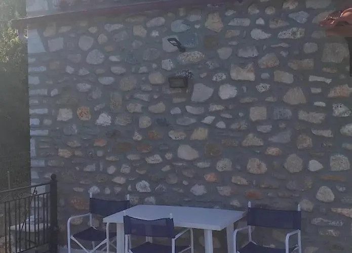 Efterpi'S Tower House! Εύ Τέρπω She Who Brings Joy * Toriza